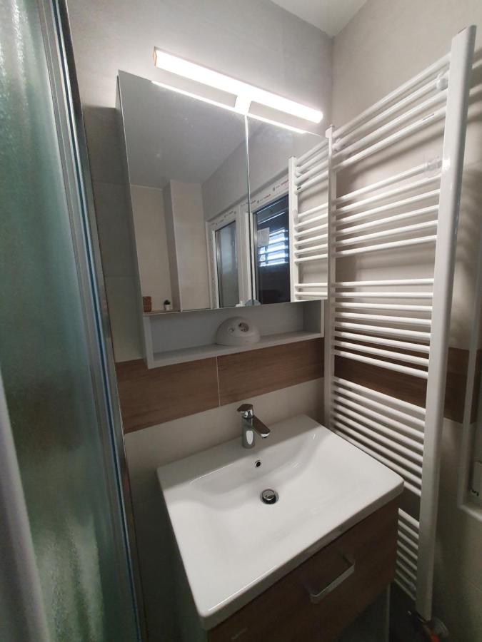 Two-bedroom Suite image 2